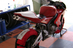 HONDA-CBR-600RR-RACE