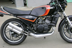 YAMAHA-RD-350-LC-GP-STYLE